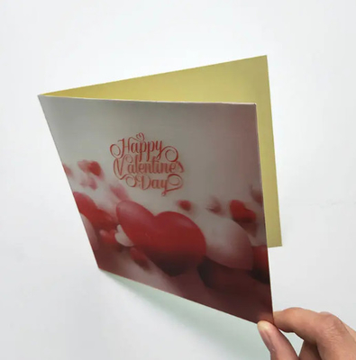Les cartes d'invitation imprimées en 3D